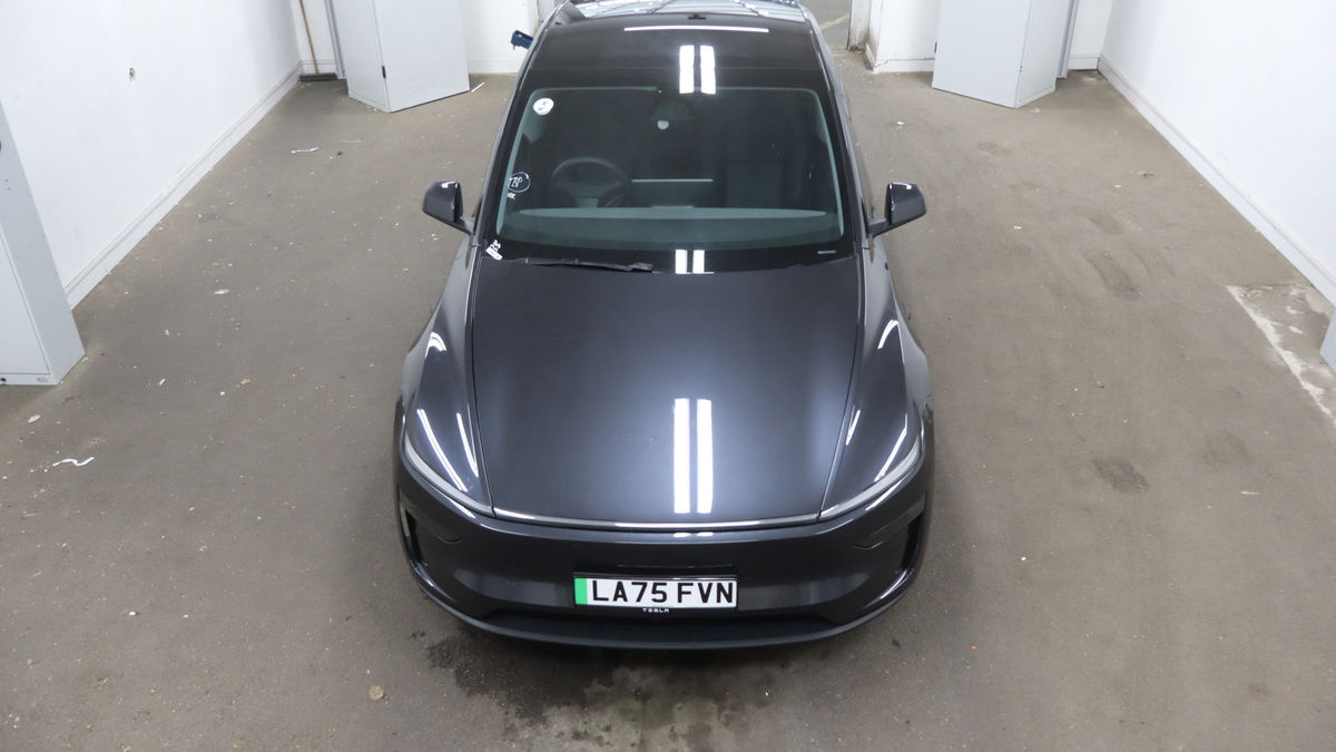 Tesla Model Y Image 7