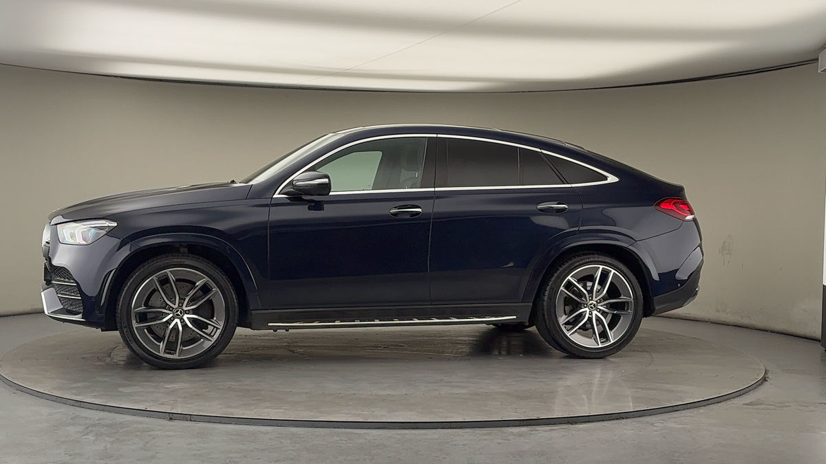 More views of Mercedes-Benz GLE