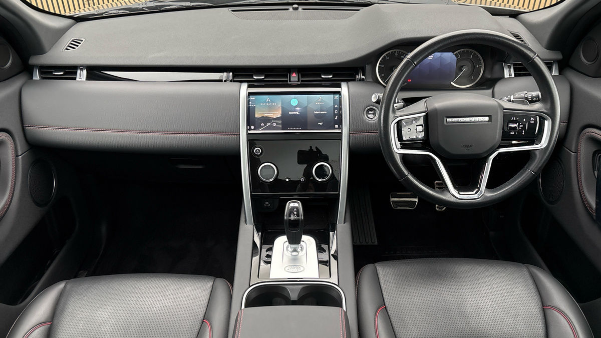 Land Rover Discovery Sport Image 12
