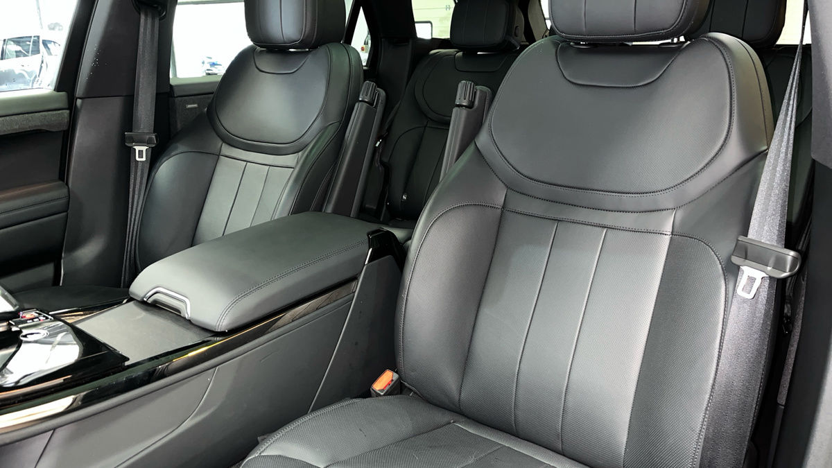 Land Rover Range Rover Sport Image 7