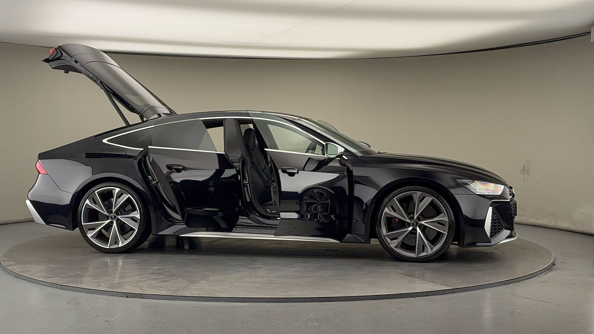 More views of Audi RS7