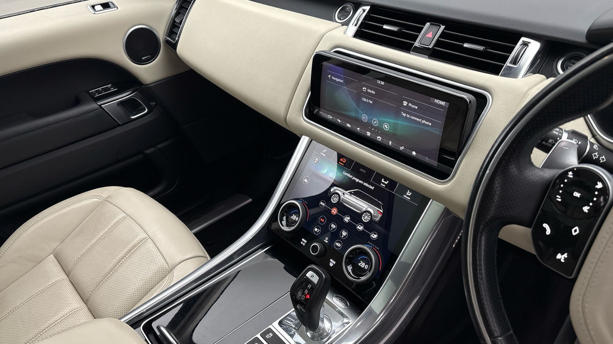 Land Rover Range Rover Sport Image 18