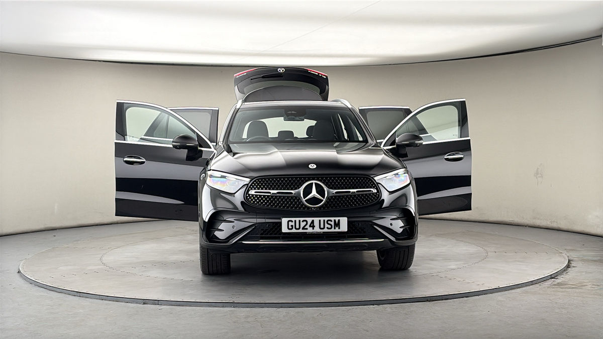 More views of Mercedes-Benz GLC