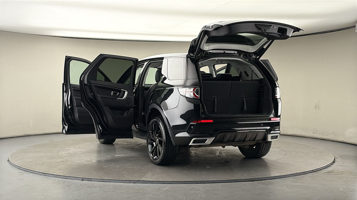 More views of Land Rover Discovery Sport