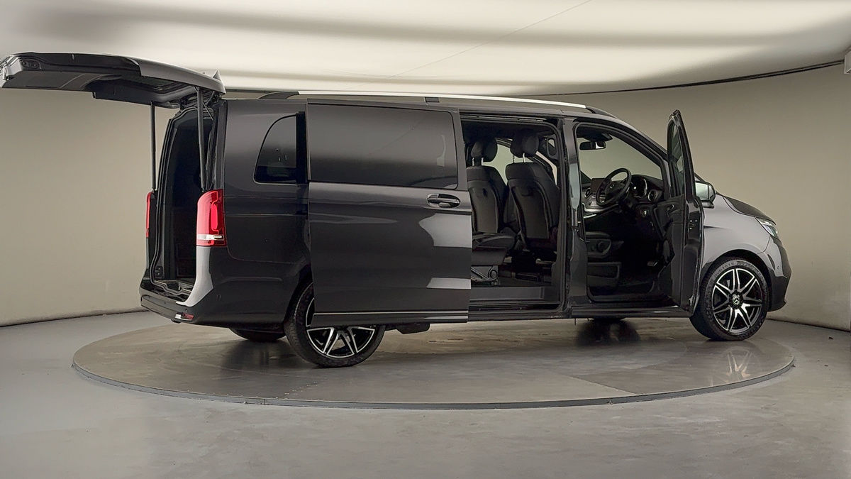 More views of Mercedes-Benz V Class