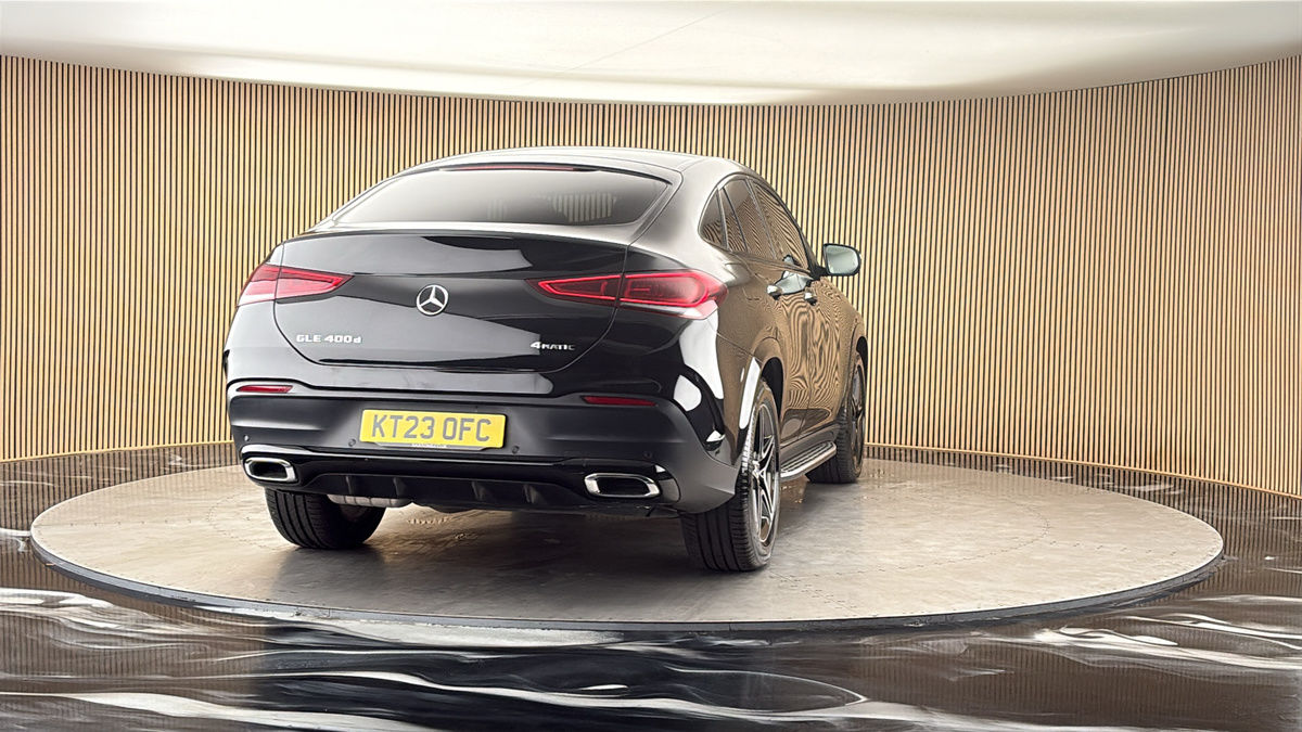 More views of Mercedes-Benz GLE