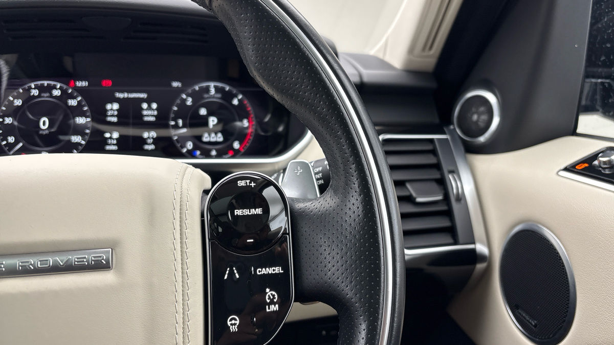 Land Rover Range Rover Sport Image 14