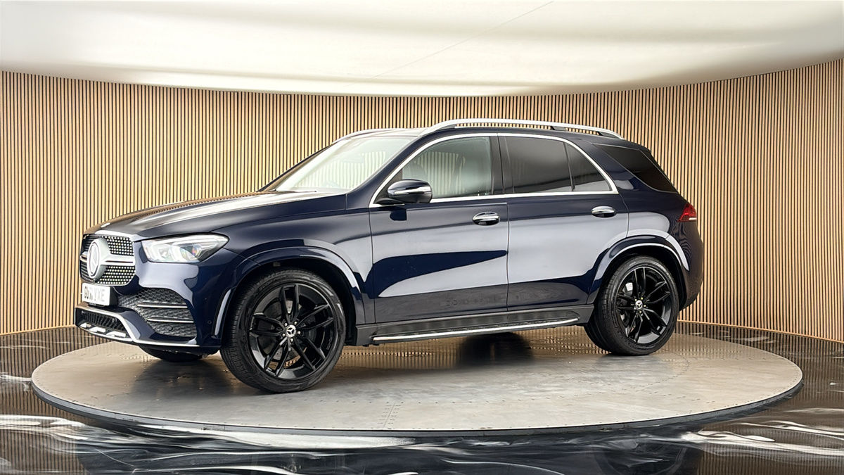 More views of Mercedes-Benz GLE