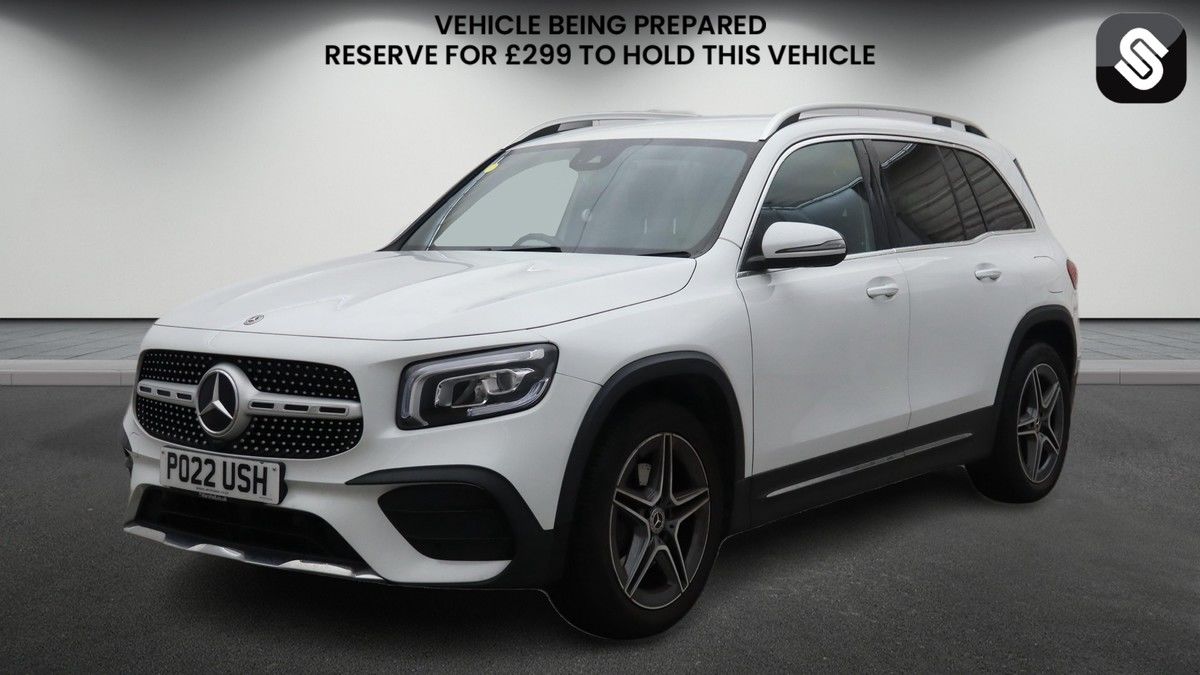 Mercedes-Benz GLB Image 2