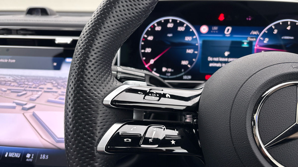 Mercedes-Benz E Class Image 13