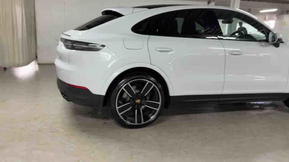 More views of Porsche Cayenne