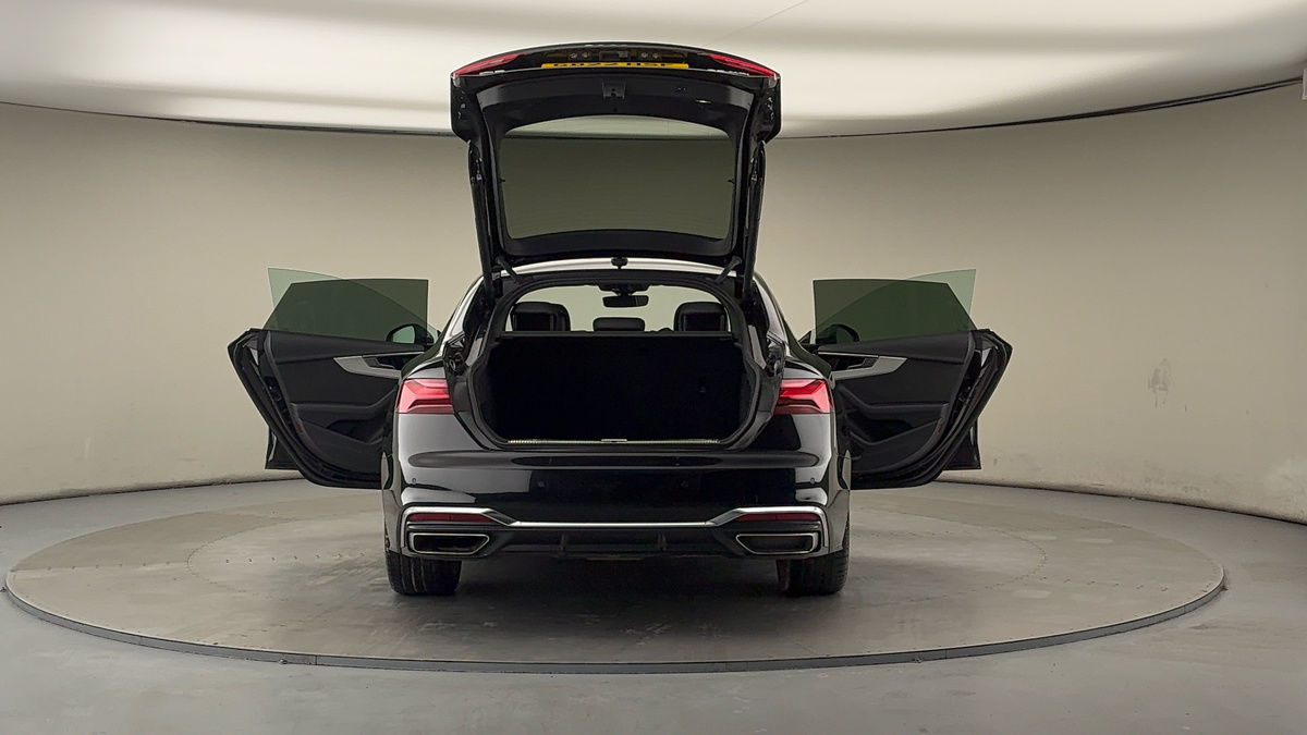 More views of Audi A5