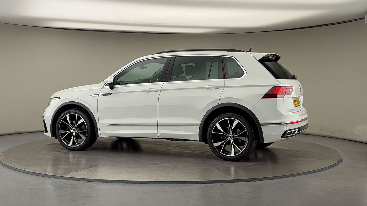 More views of Volkswagen Tiguan