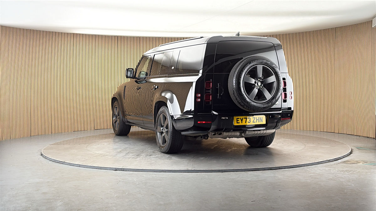 More views of Land Rover Defender 130