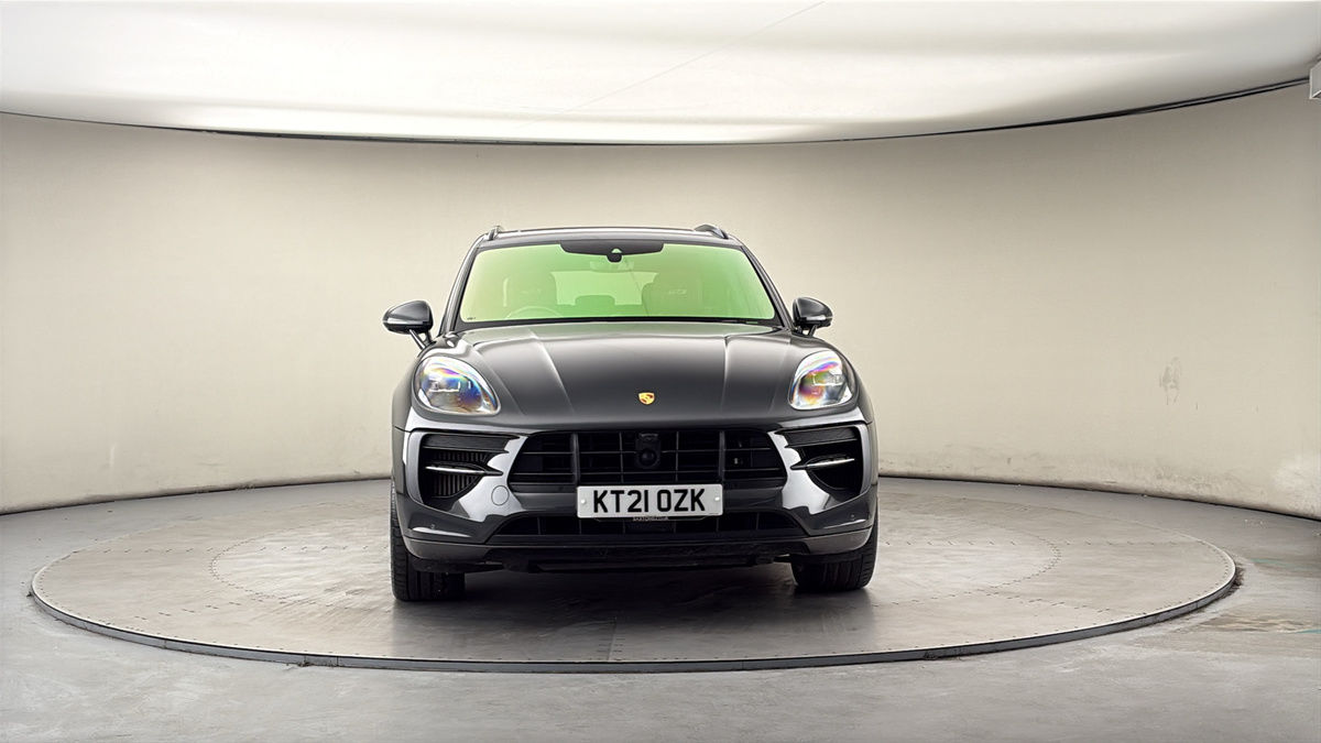 More views of Porsche Macan