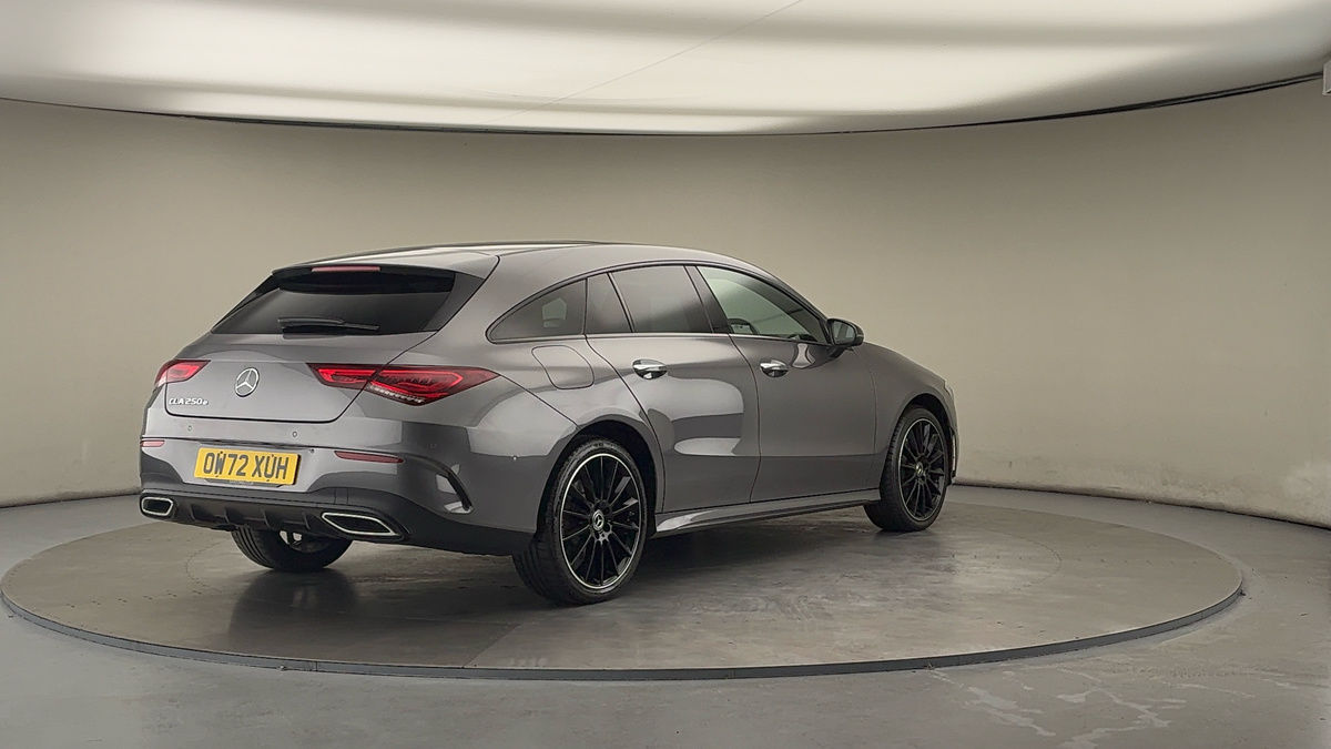 More views of Mercedes-Benz CLA