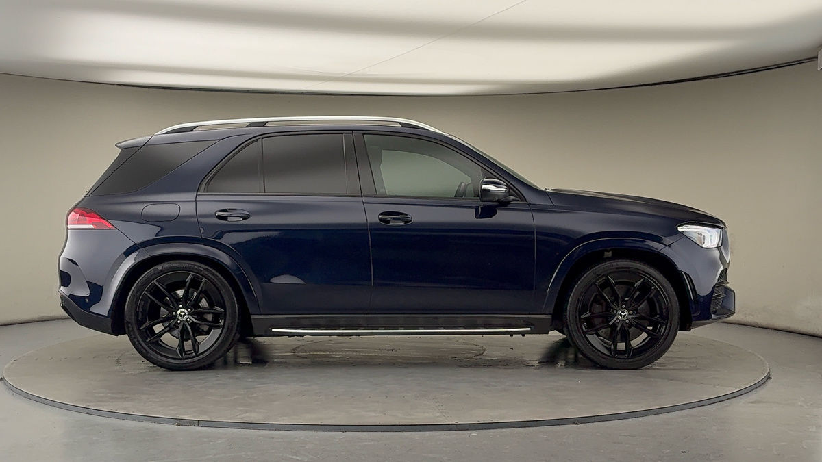 Mercedes-Benz GLE Image 16