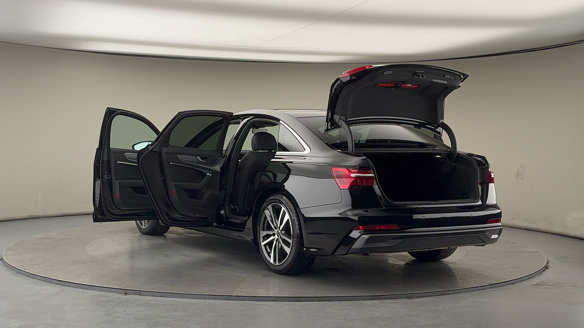 Audi A6 Saloon Image 23