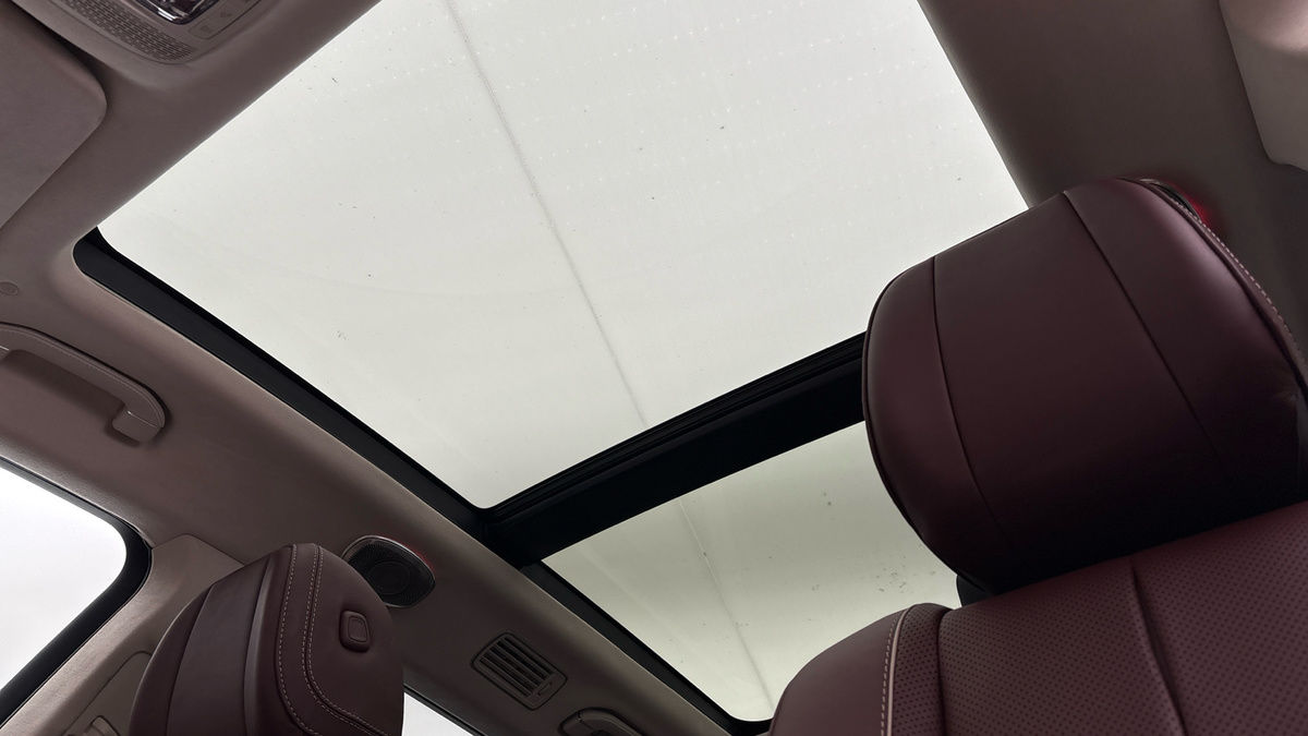 Mercedes-Benz Maybach GLS Image 6