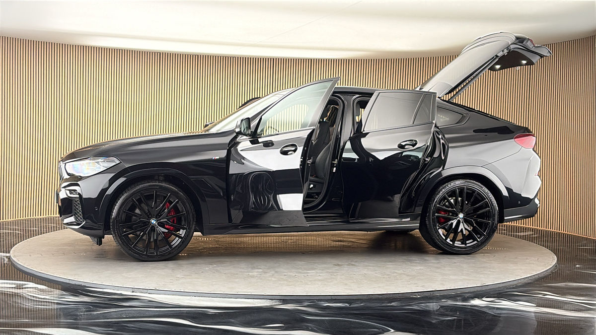 More views of BMW X6