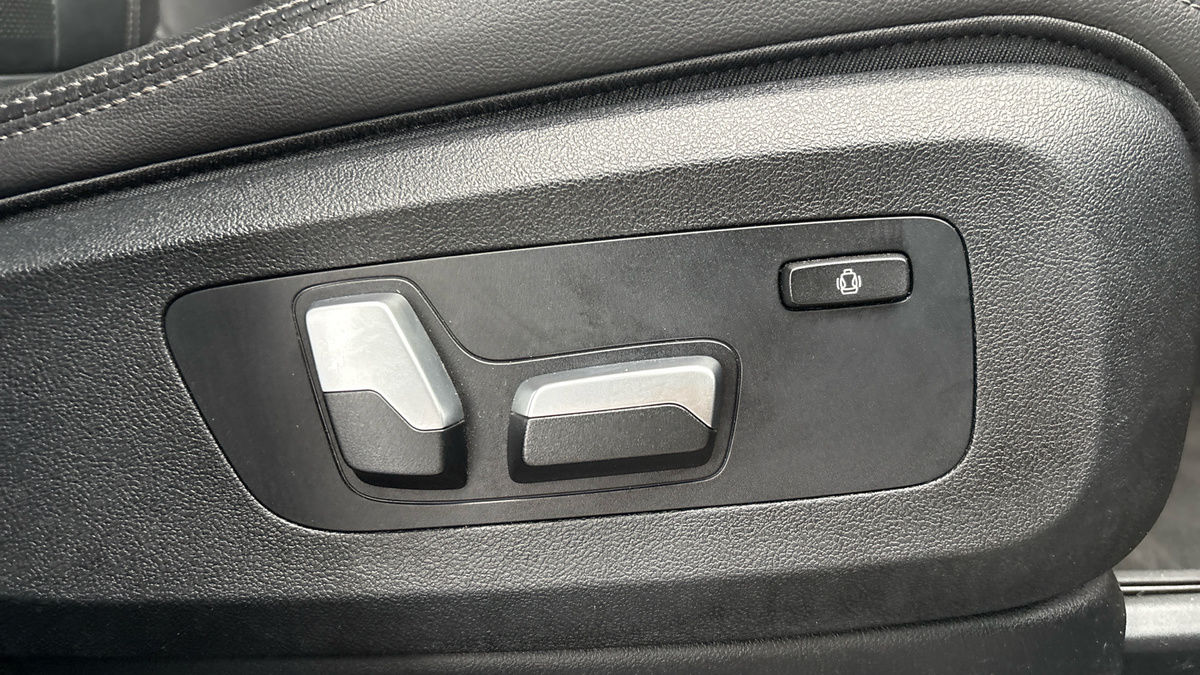 BMW X5 Image 28