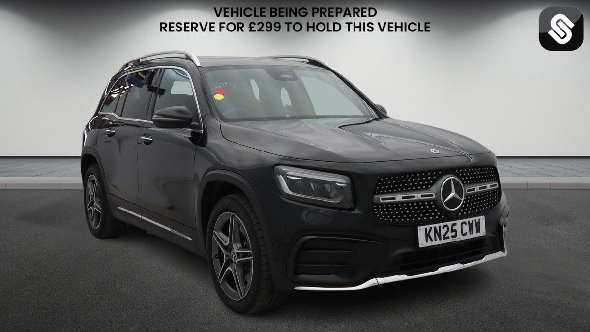 Mercedes-Benz GLB Sticky Header Image