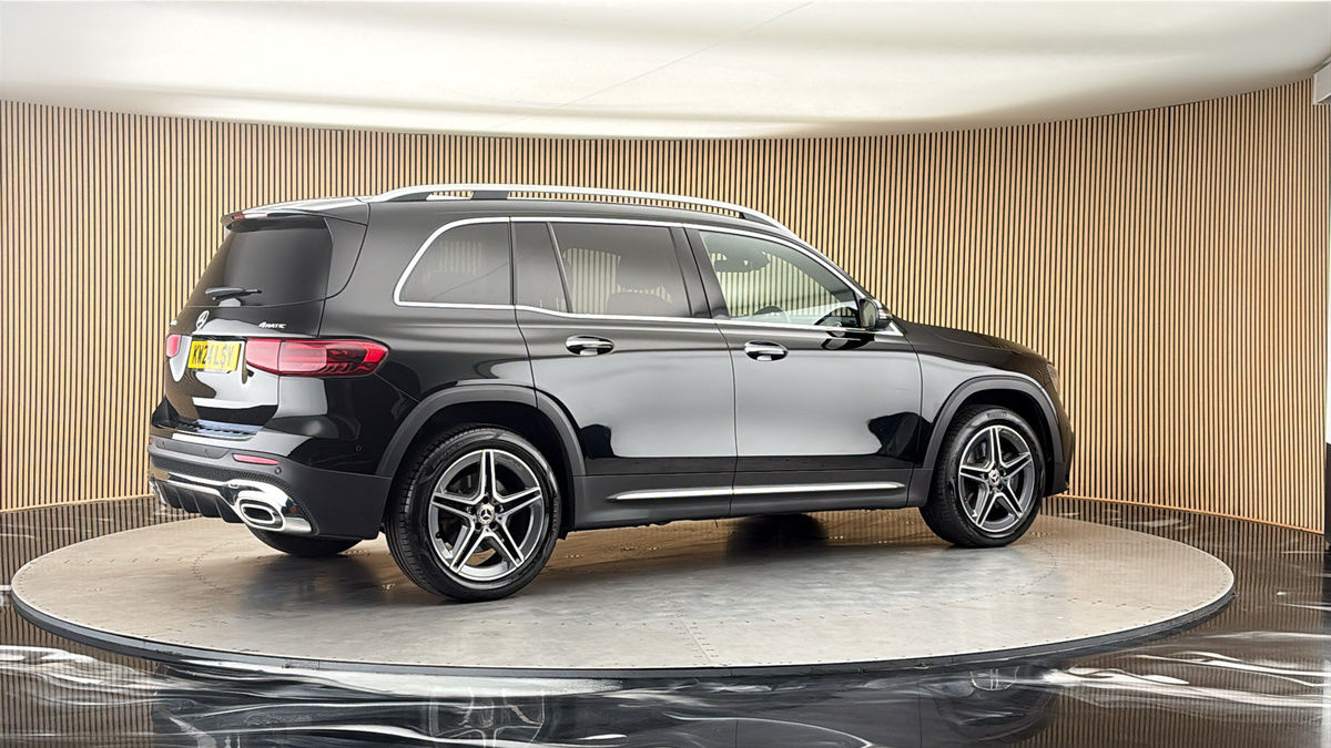 More views of Mercedes-Benz GLB