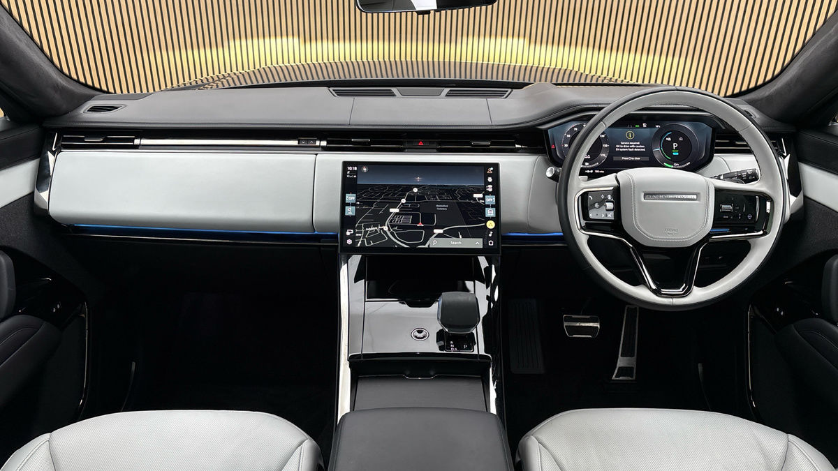 Land Rover Range Rover Sport Image 12