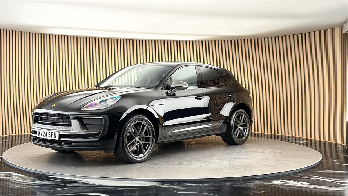 Porsche Macan Image 20