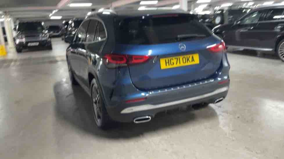 More views of Mercedes-Benz GLA