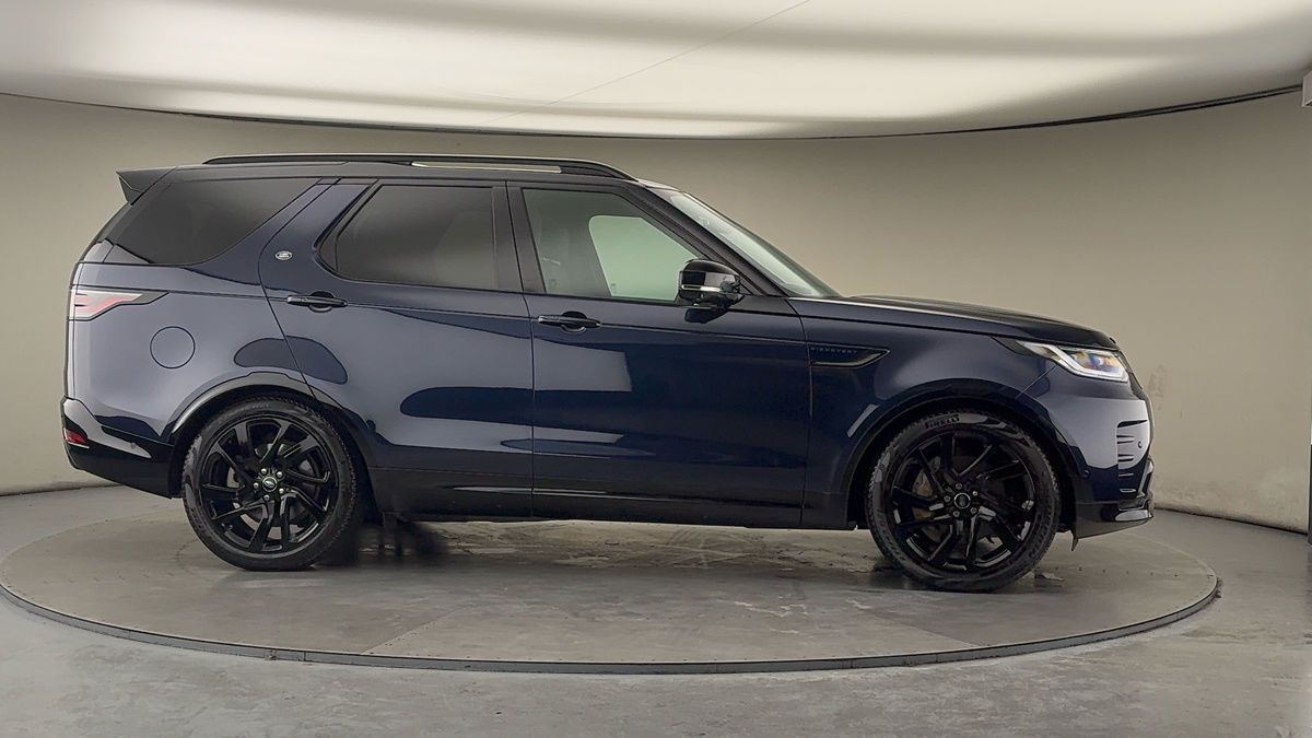 More views of Land Rover Discovery