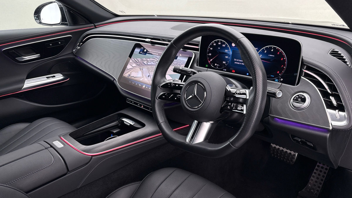 Mercedes-Benz E Class Image 5