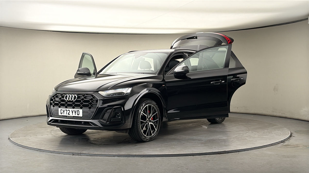 More views of Audi Q5