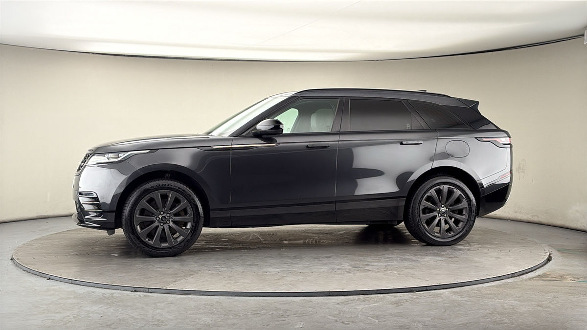 More views of Land Rover Range Rover Velar