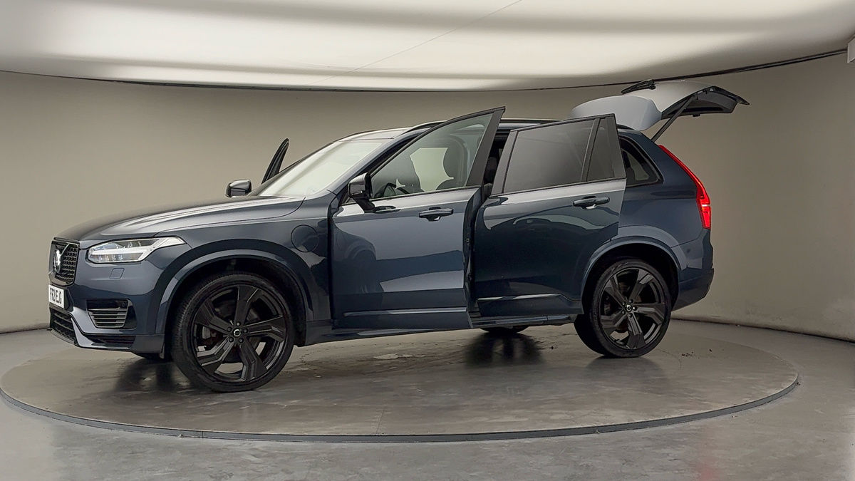 More views of Volvo XC90