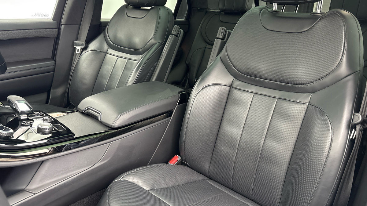 Land Rover Range Rover Sport Image 7