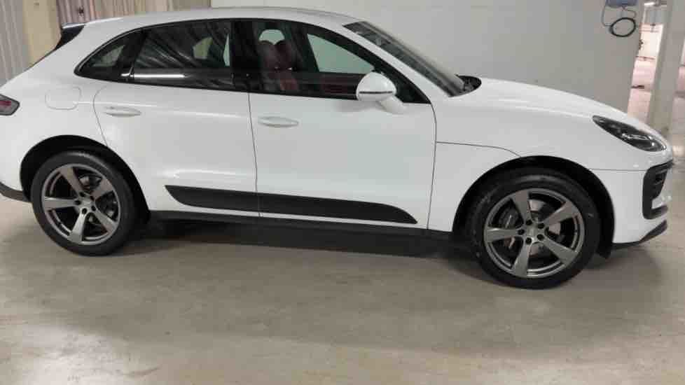 More views of Porsche Macan