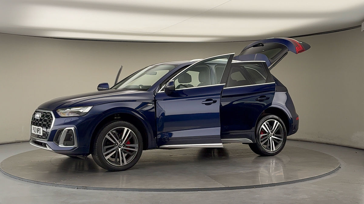 More views of Audi Q5