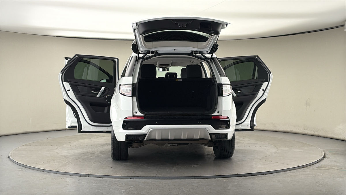 More views of Land Rover Discovery Sport