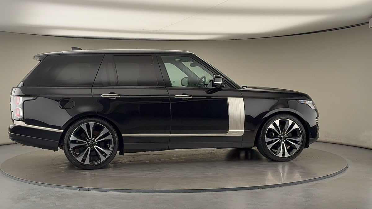 More views of Land Rover Range Rover