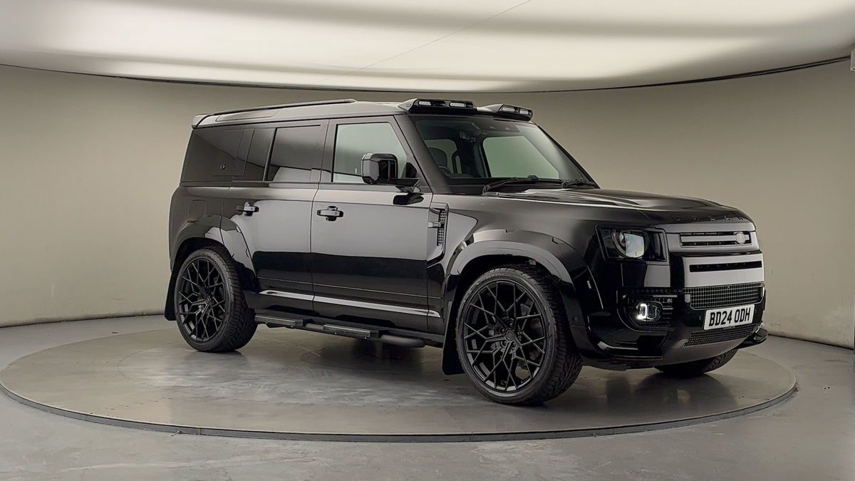 More views of Land Rover Defender 110