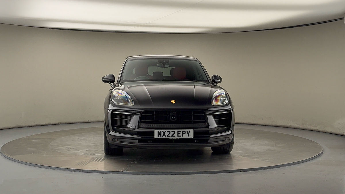 More views of Porsche Macan
