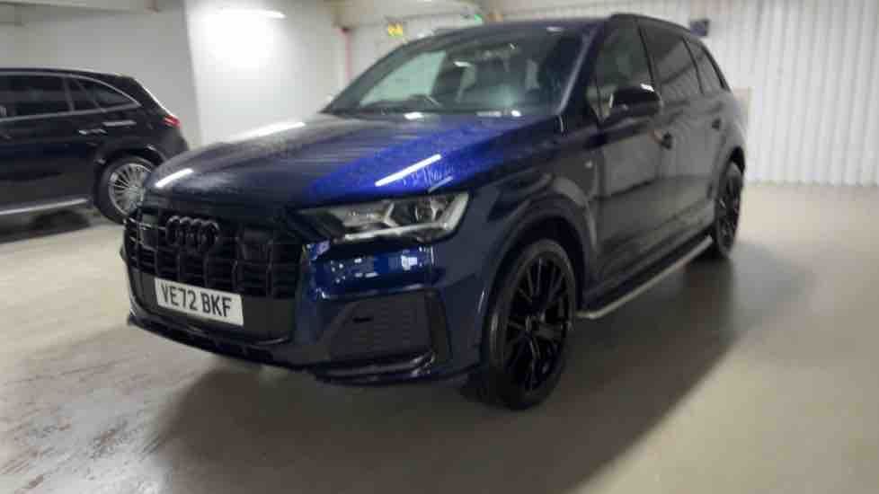 More views of Audi Q7