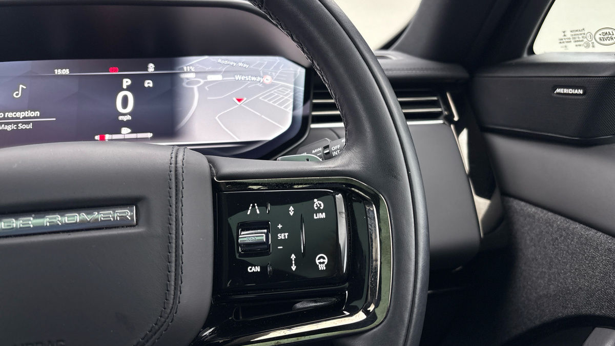 Land Rover Range Rover Sport Image 14