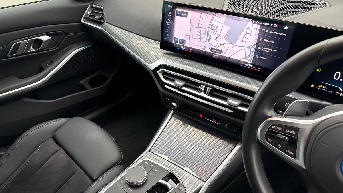 BMW 3 Series Image 18