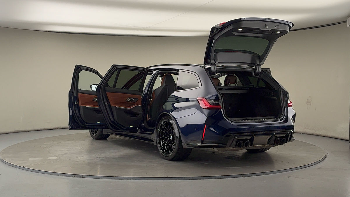 BMW M3 Competition Image 23