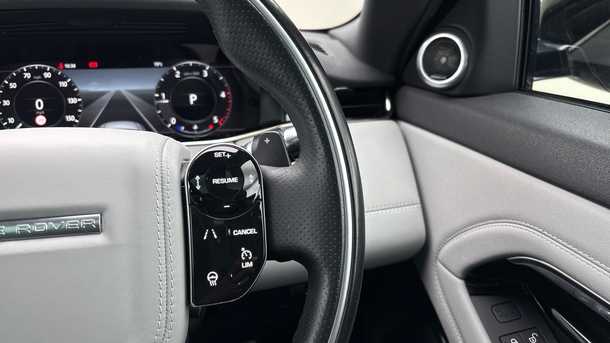 Land Rover Range Rover Evoque Image 14