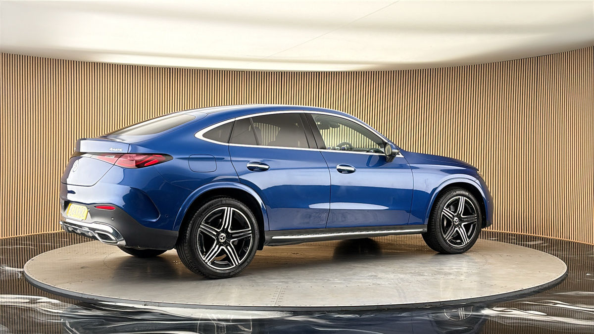 More views of Mercedes-Benz GLC