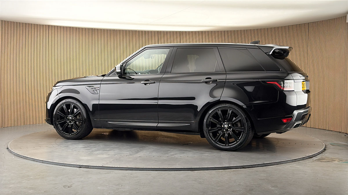 More views of Land Rover Range Rover Sport