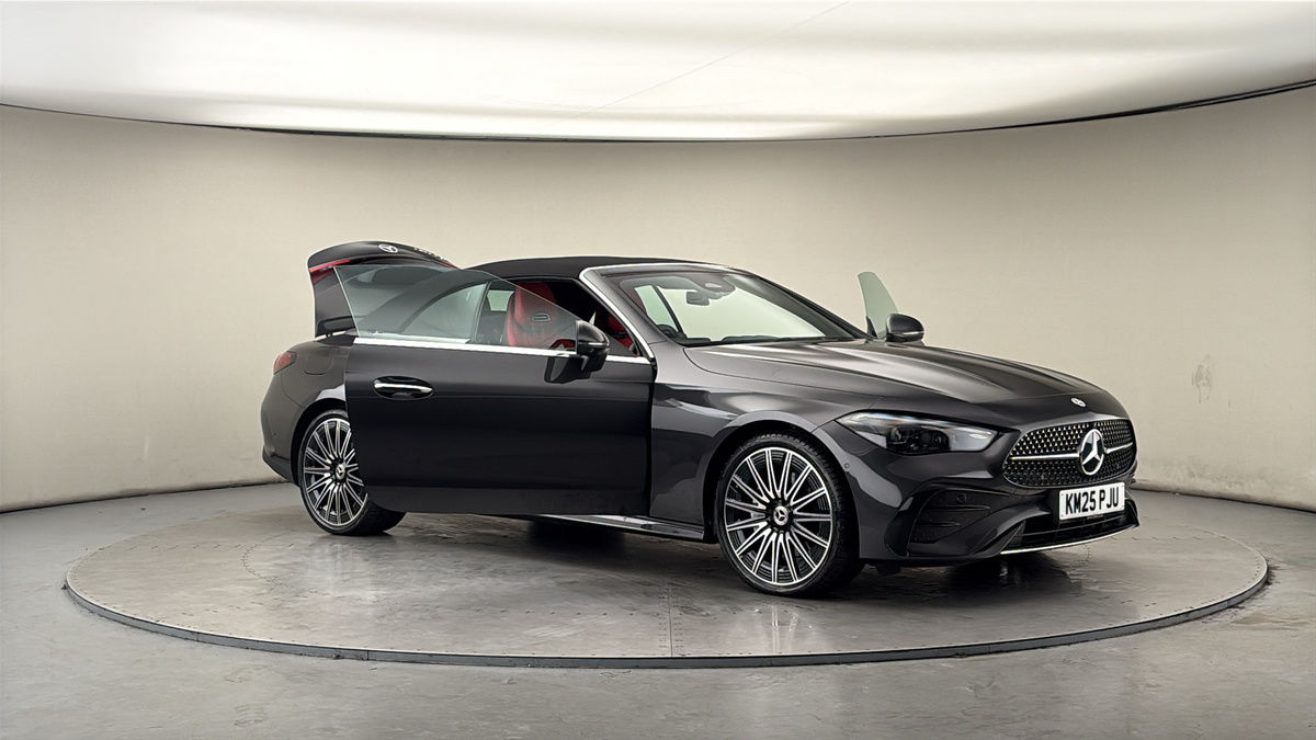 More views of Mercedes-Benz CLE